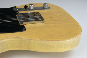 moews Hemingway Vintage Blonde Gitarre